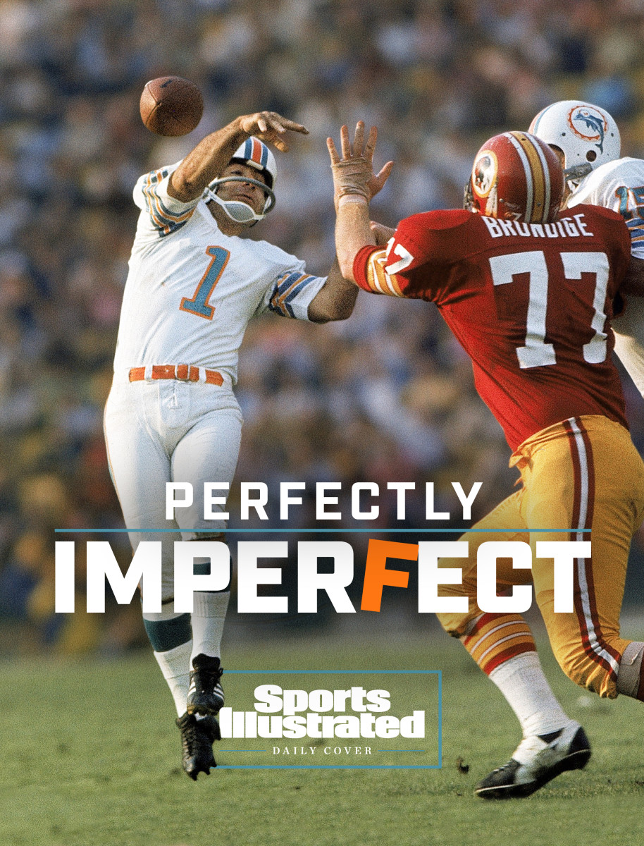 Garo Yepremian's famous fumble in Super Bowl VII