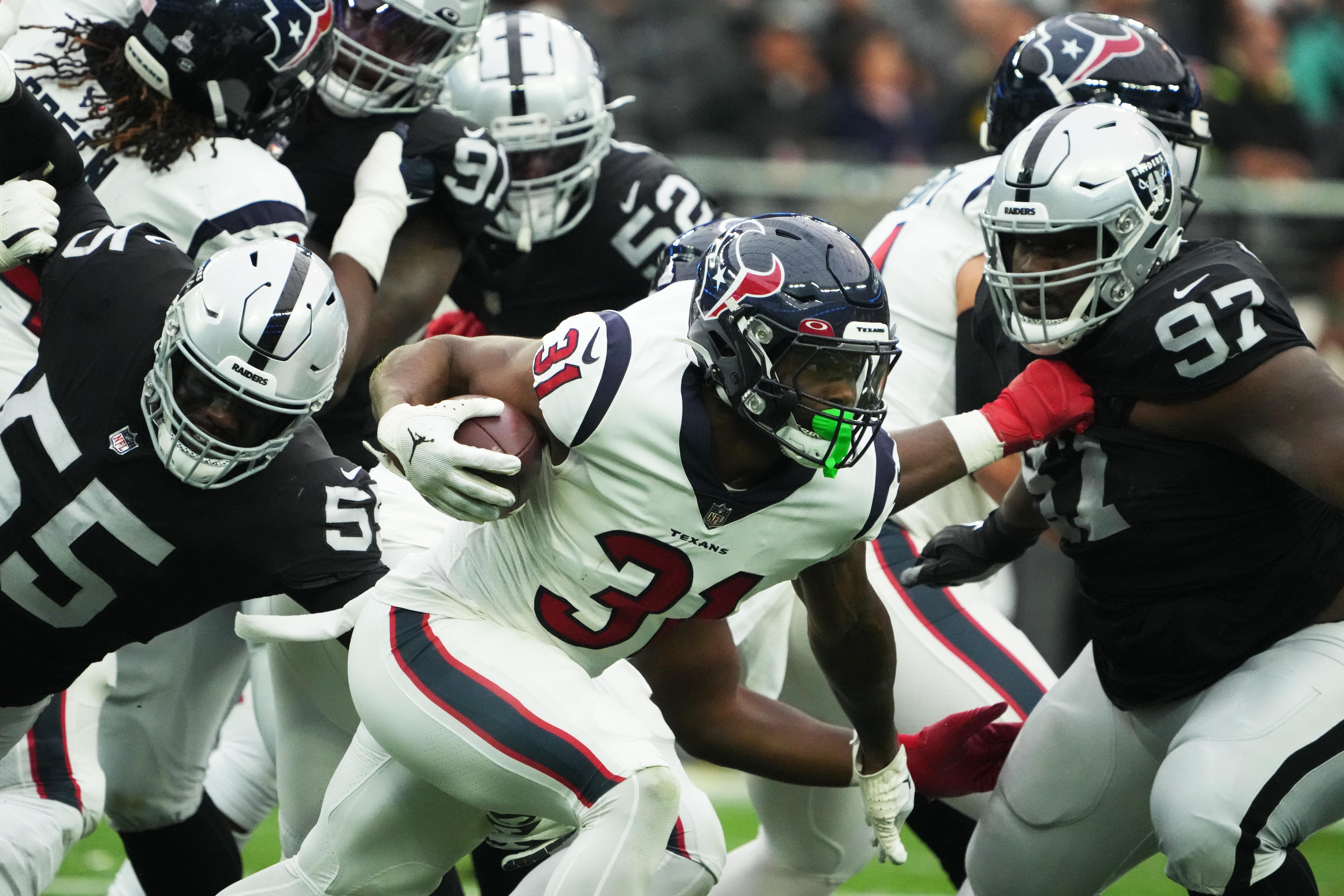 Houston Texans vs. Las Vegas Raiders Notebook: Dameon Pierce and Davis Mills Steady, but Run Defense Gashed in Loss - Sports Illustrated Houston Texans News, Analysis and More - Vimarsana News