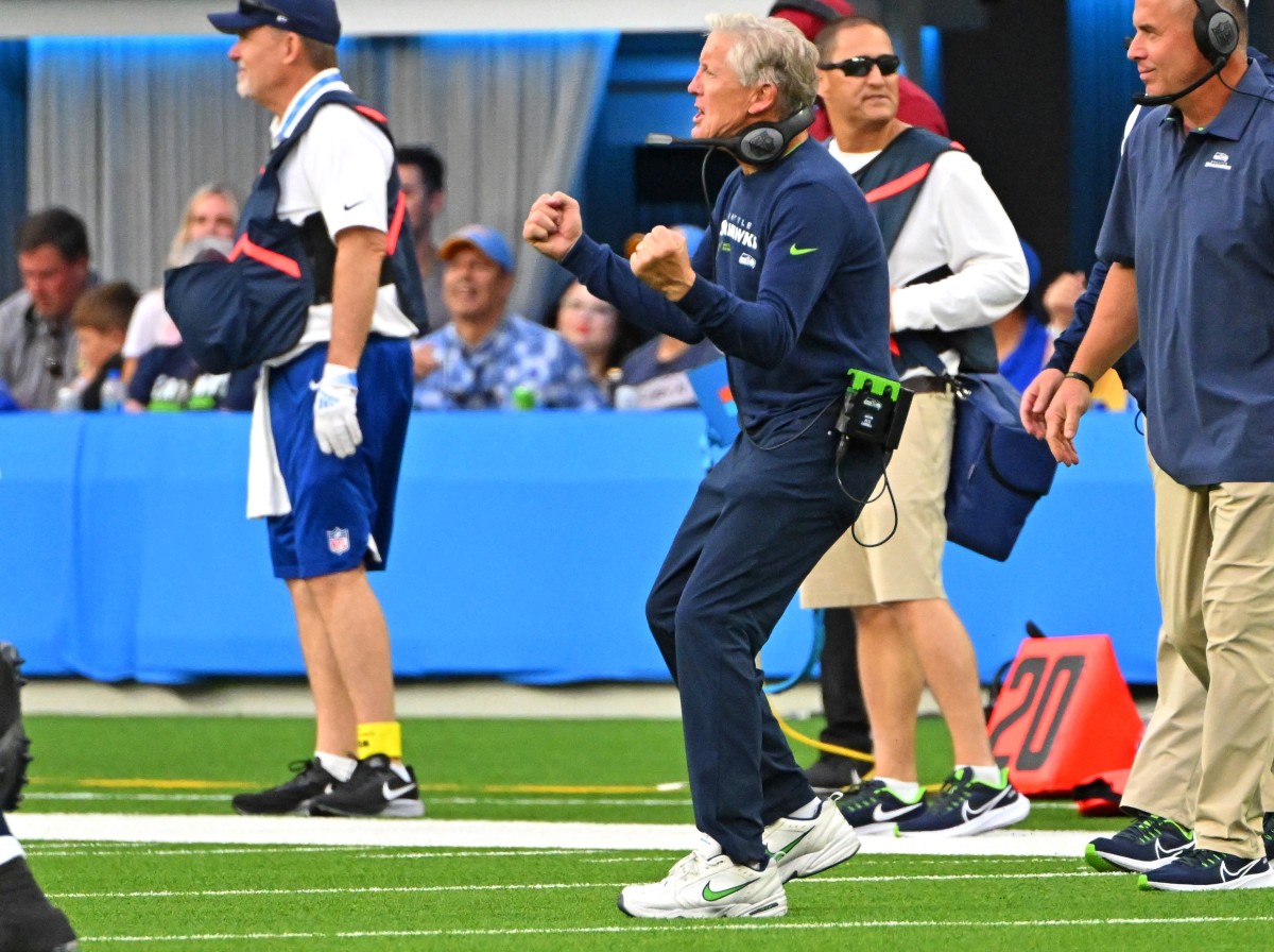Seahawks coach Pete Carroll celebrates a touchdown during his team's Week 7 win over the Chargers.