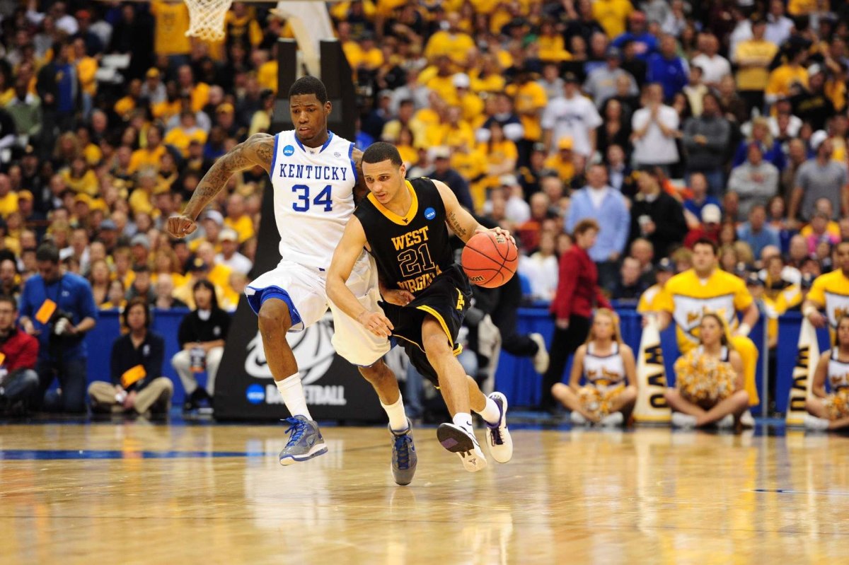 As a hard-nosed guard at West Virginia, Mazzulla helped lead the Mountaineers past Kentucky in the 2010 Elite Eight and to the Final Four.