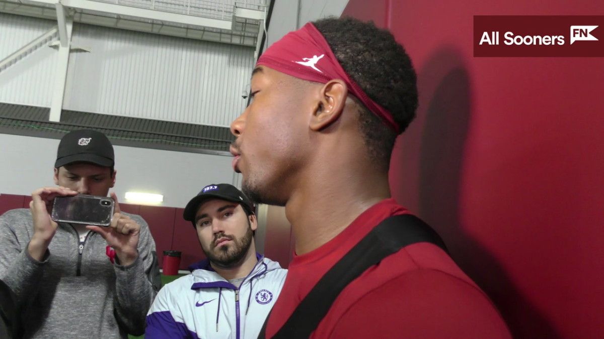 WATCH: Oklahoma DB Robert Spears-Jennings Interview - Vimarsana News