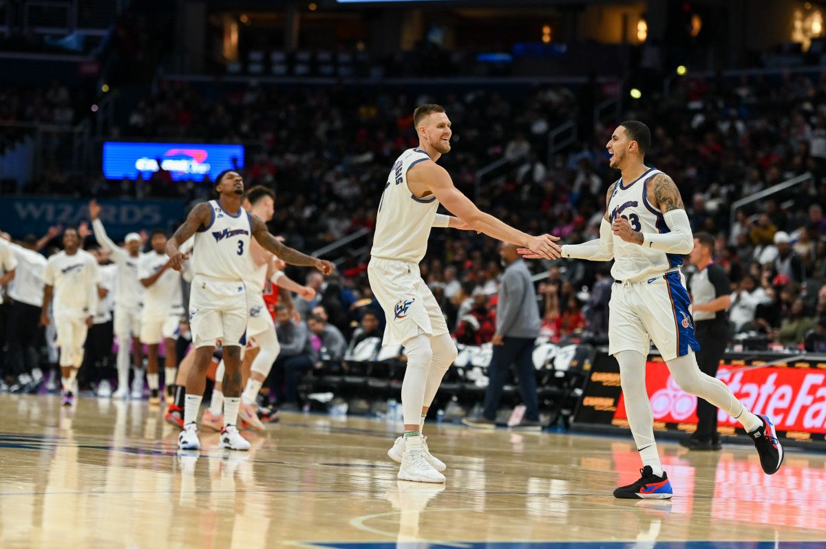 Kyle Kuzma and Porzingis working hard together making Bradley Beal proud - USA Today
