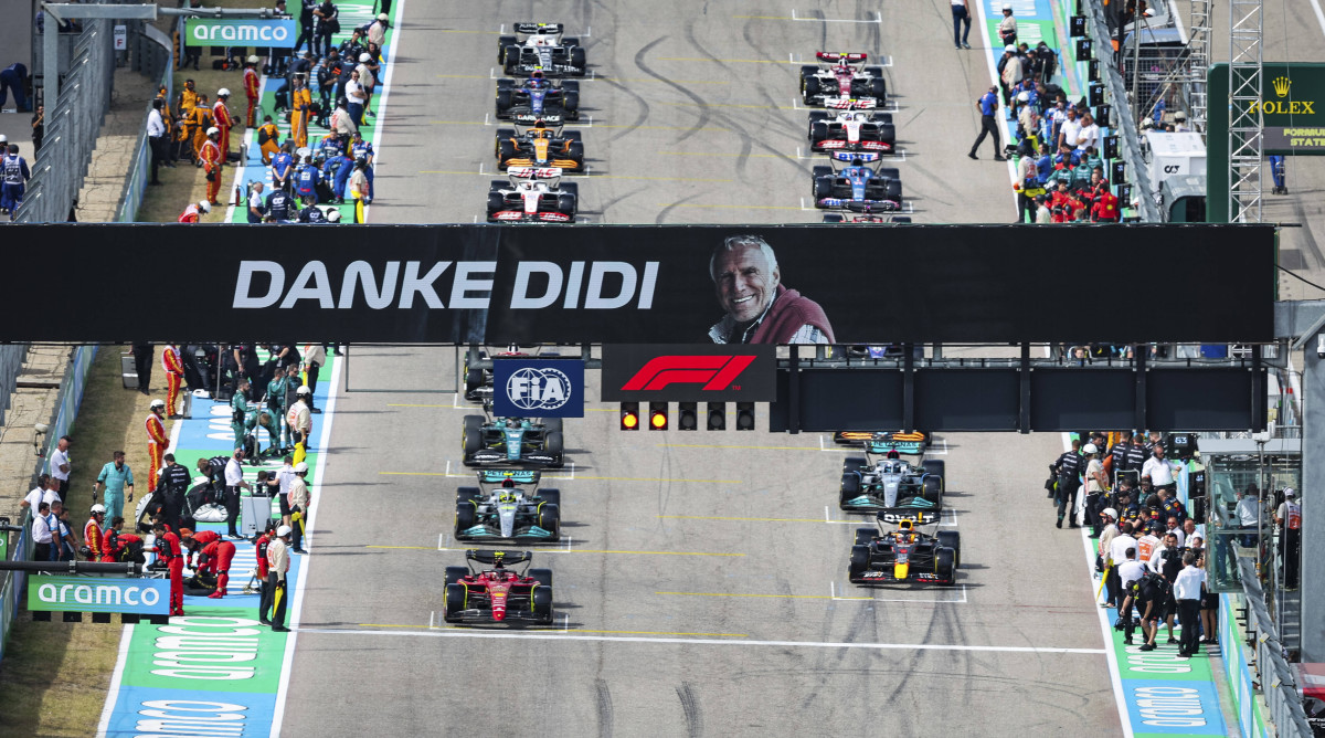 U.S. Grand Prix pays tribute to Red Bull co-founder Dietrich Didi Mateschitz in Austin.