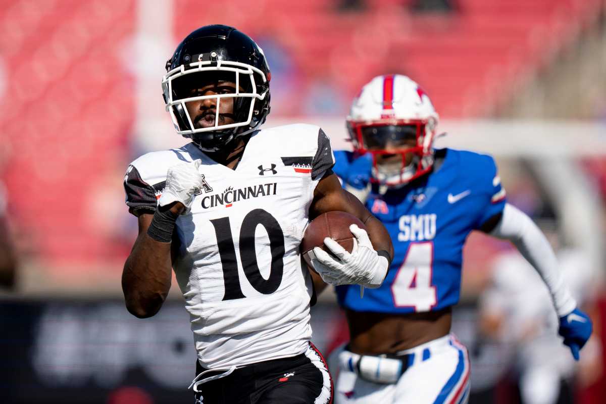 UC Running Back Charles McClelland Declares For 2023 NFL Draft All Bearcats