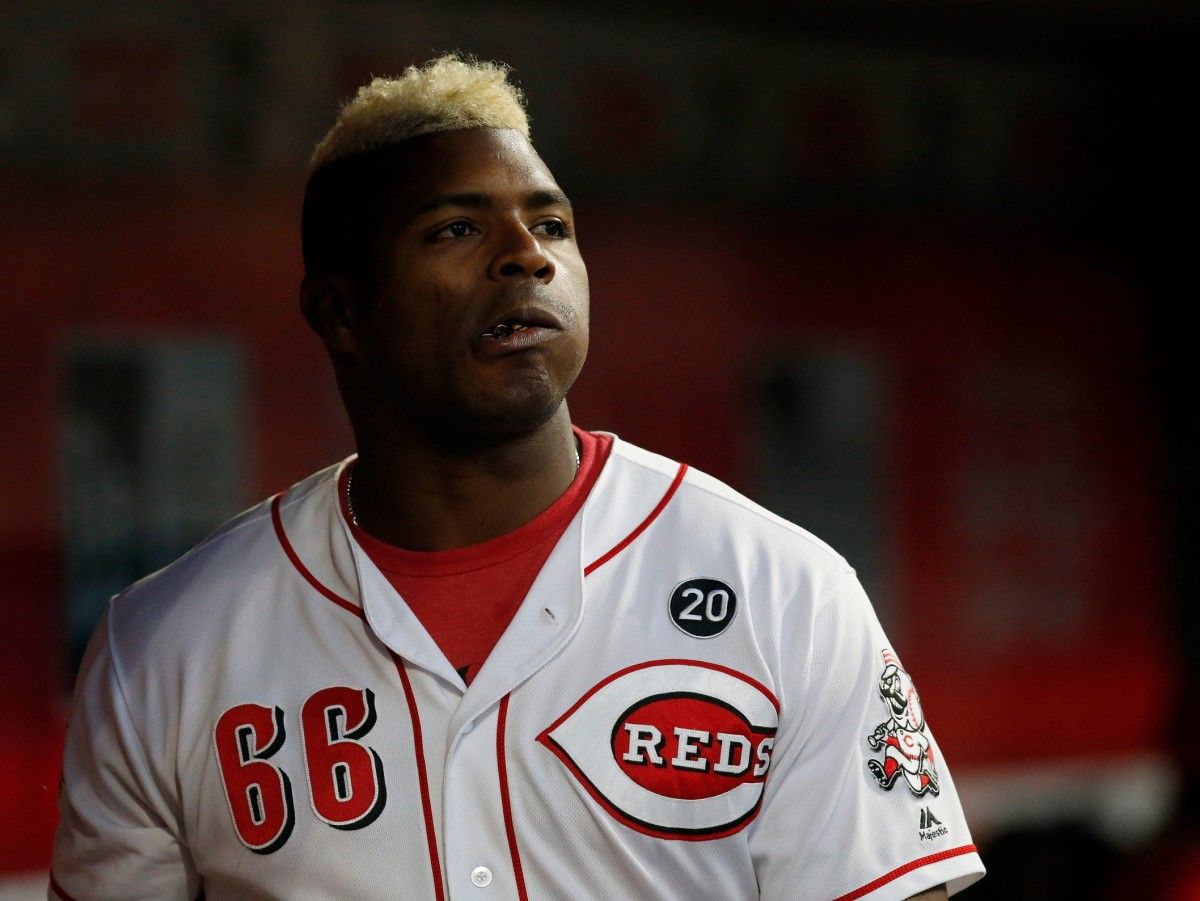 Dodgers: Yasiel Puig in Peak Postseason Form in the KBO Playoffs - Vimarsana News