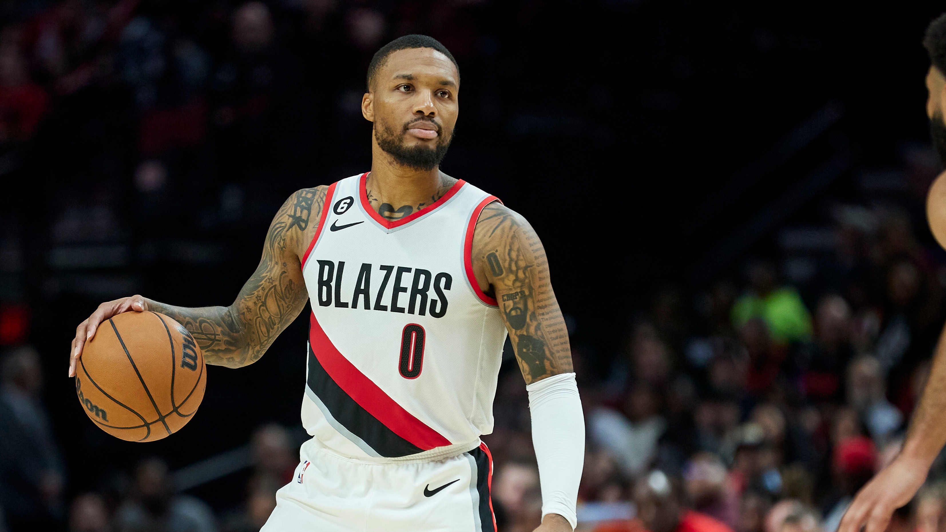 Trail Blazers’ Damian Lillard Exits Game vs. Heat With Calf Injury ...