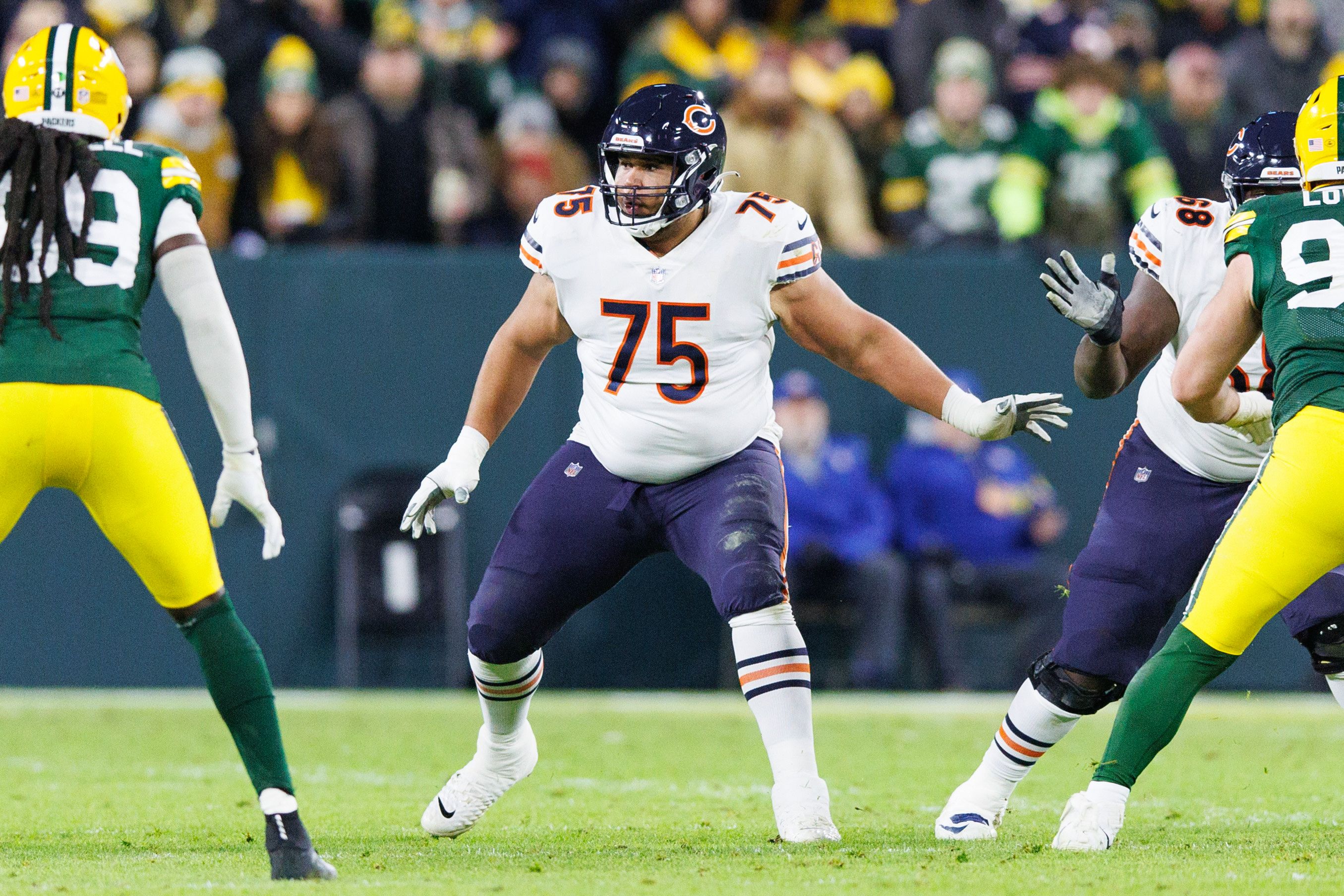 Another Chicago Bears offensive lineman on sidelines - Sports Illustrated Chicago Bears News, Analysis and More - Vimarsana News