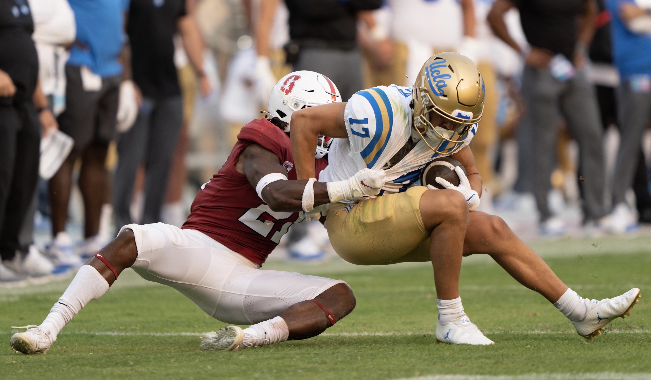 UCLA vs. Stanford College Football Predictions: Week 9 thumbnail