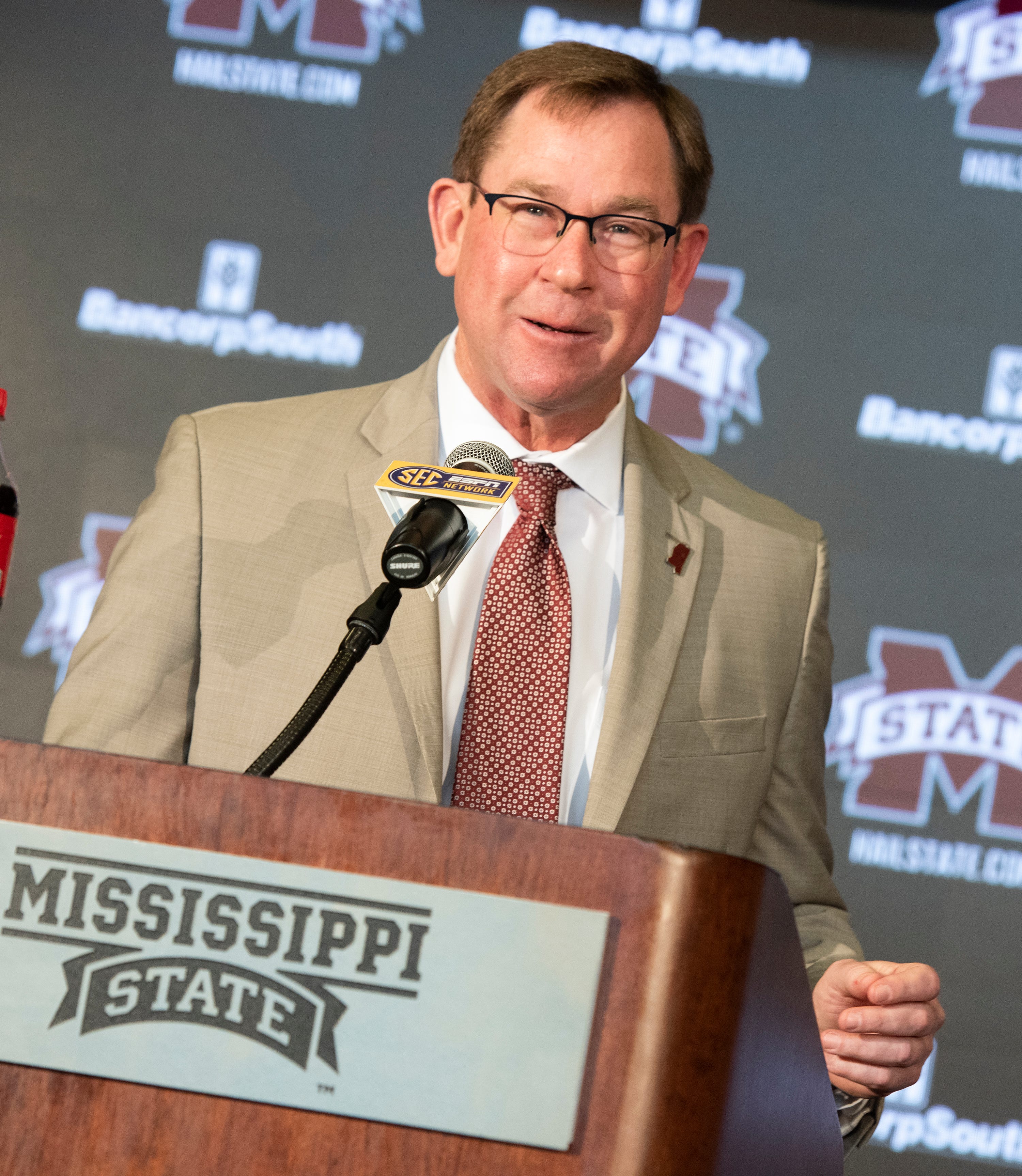 REPORT: Auburn is supposedly negotiating the open Athletic Director job with current Mississippi State AD John Cohen