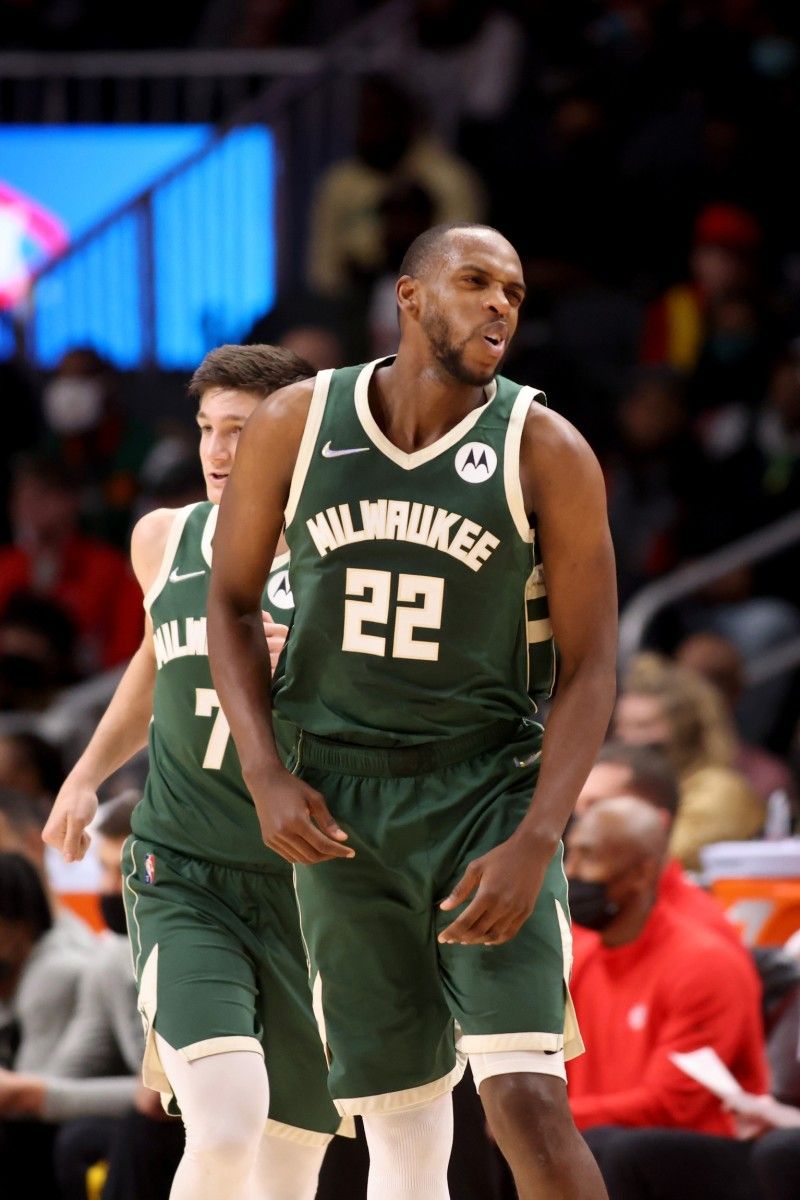 Khris Middleton's Injury Status For Hawks-Bucks Game - BVM Sports