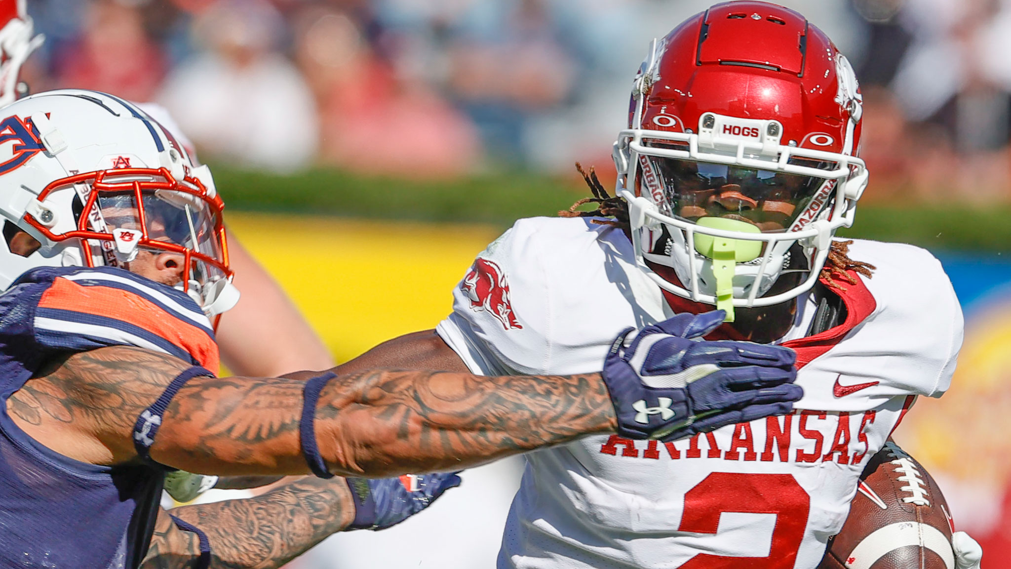 WATCH Hogs' Drew Sanders, Ketron Jackson After Practice Tuesday BVM