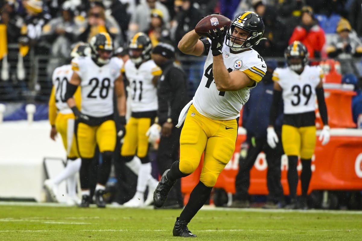 Watch Chase Claypool Finds Derek Watt for Pittsburgh Steelers First TD