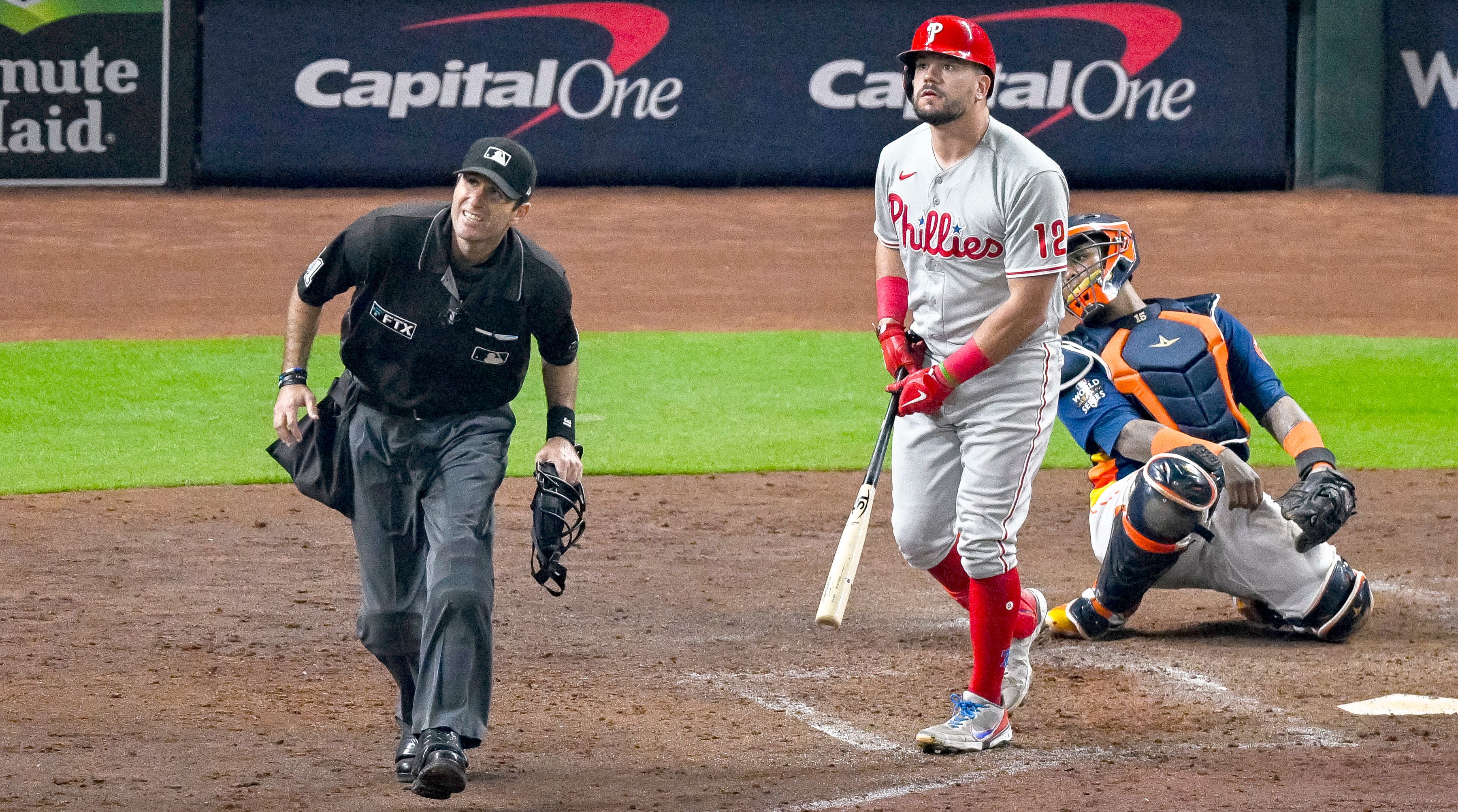 Phillies Kyle Schwarber just misses two home runs in World Series - Vimarsana News