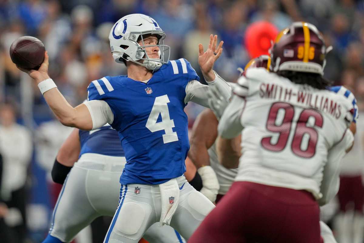 Indianapolis Colts quarterback Sam Ehlinger (4) draws back for a pass Sunday, Oct. 30, 2022, during a game against the Washington Commanders at Indianapolis Colts at Lucas Oil Stadium in Indianapolis.