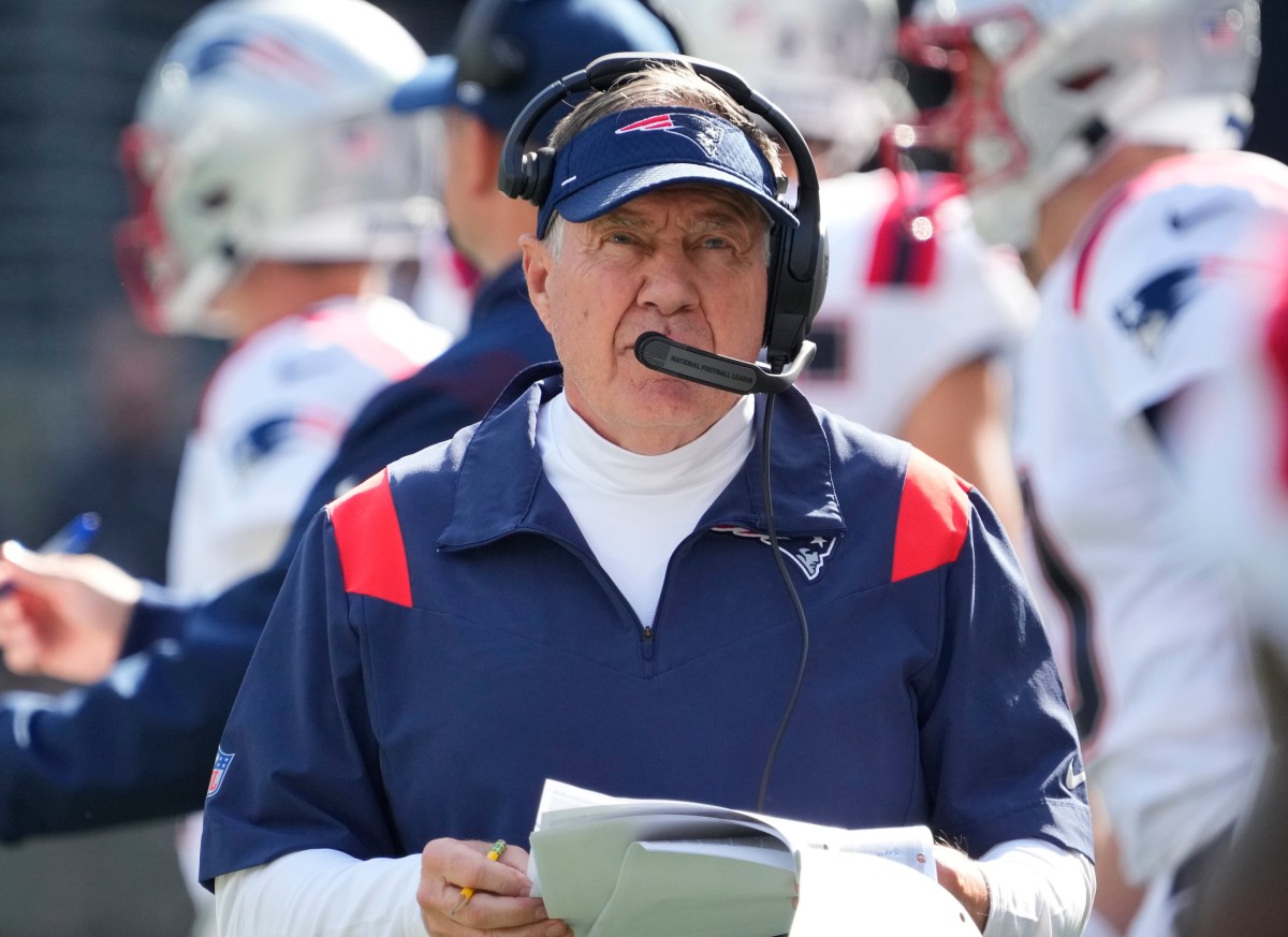 Patriots coach Bill Belichick moved in second place on the all-time wins list behind George Halas.