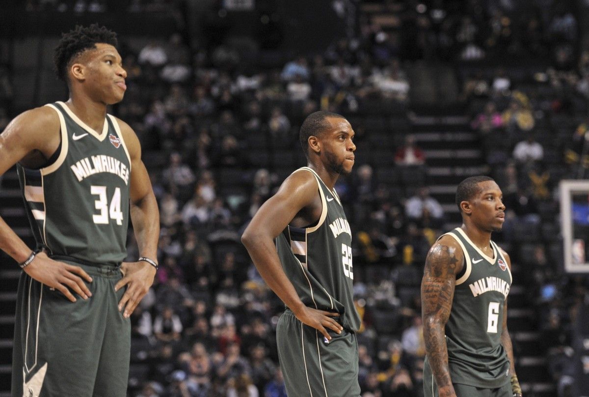 Khris Middleton's Injury Status For Pistons-Bucks Game - Vimarsana News