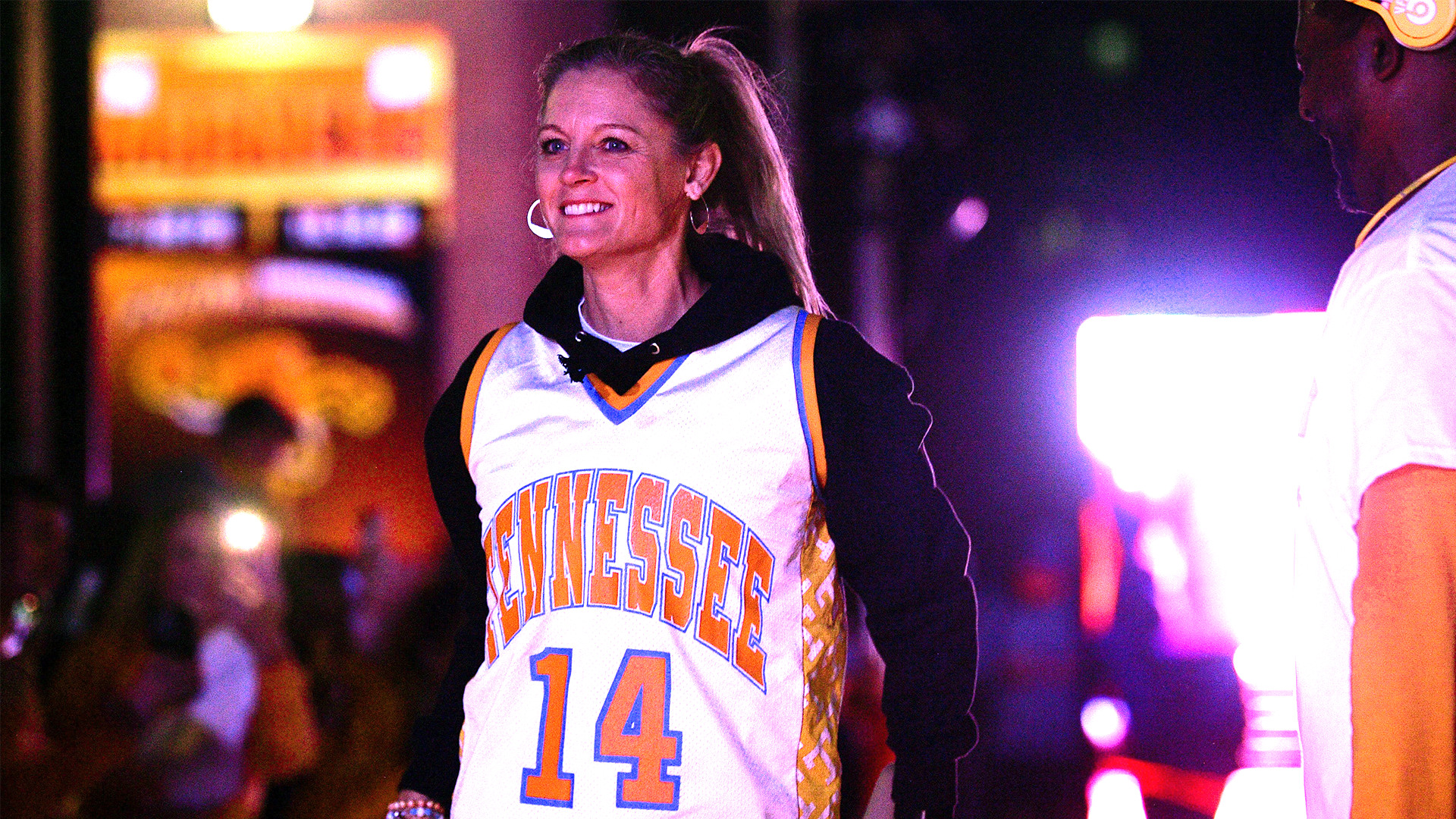 Volunteers basketball practice jersey