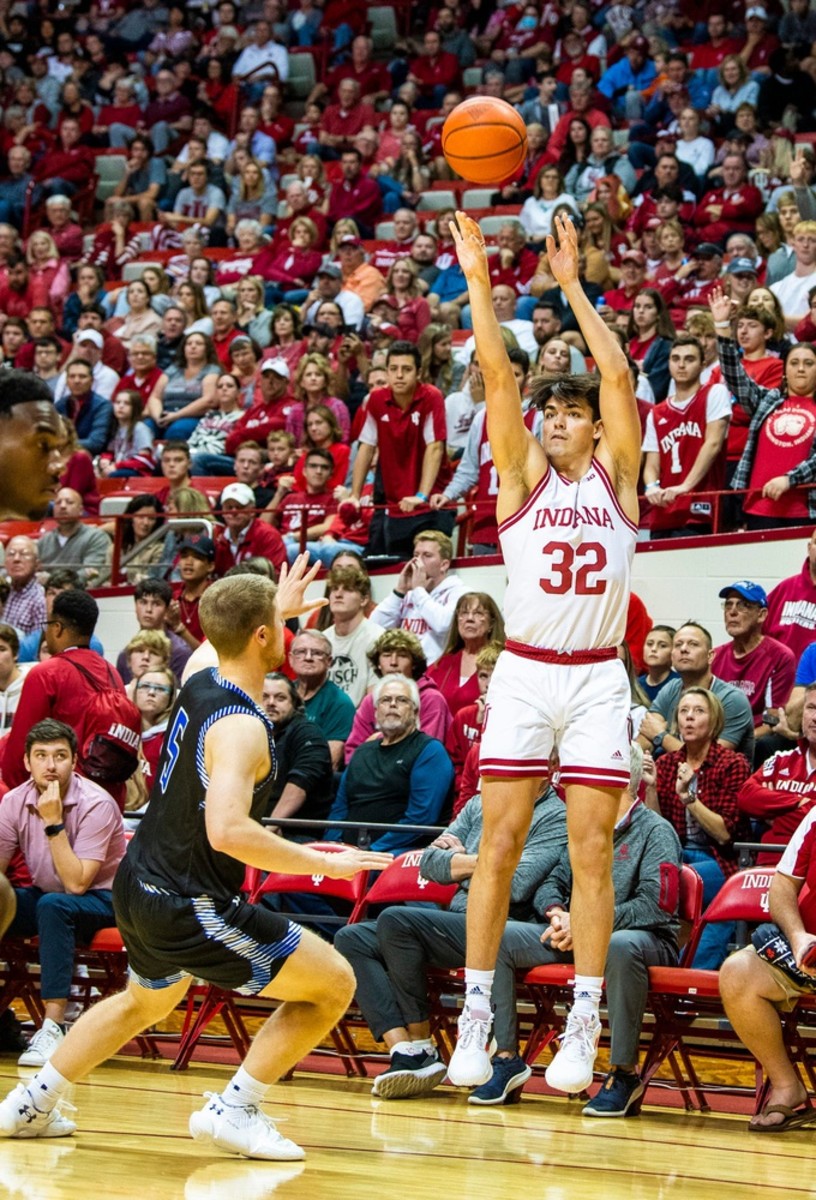 Indiana's Trey Galloway (32) shoots a three-pointer during the Indiana versus St. Francis men's basketball game at Simon Skjodt Assembly Hall on Thursday, Nov. 3, 2022.