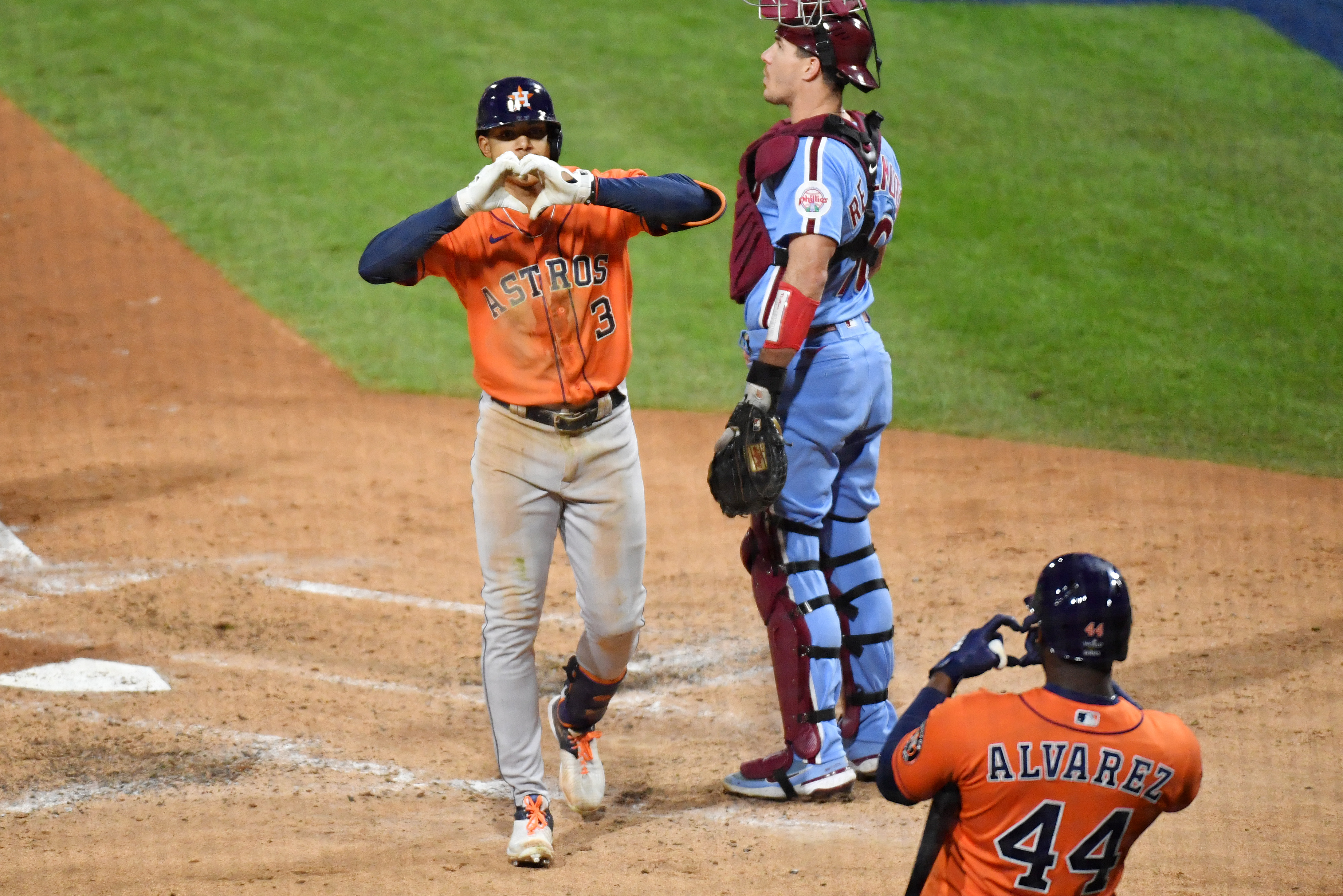 Astros Edge Phillies to Take 32 World Series Lead Sports Illustrated