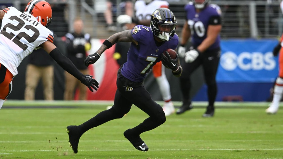 Surgery Goes Well for Baltimore Ravens RB J.K. Dobbins Sports