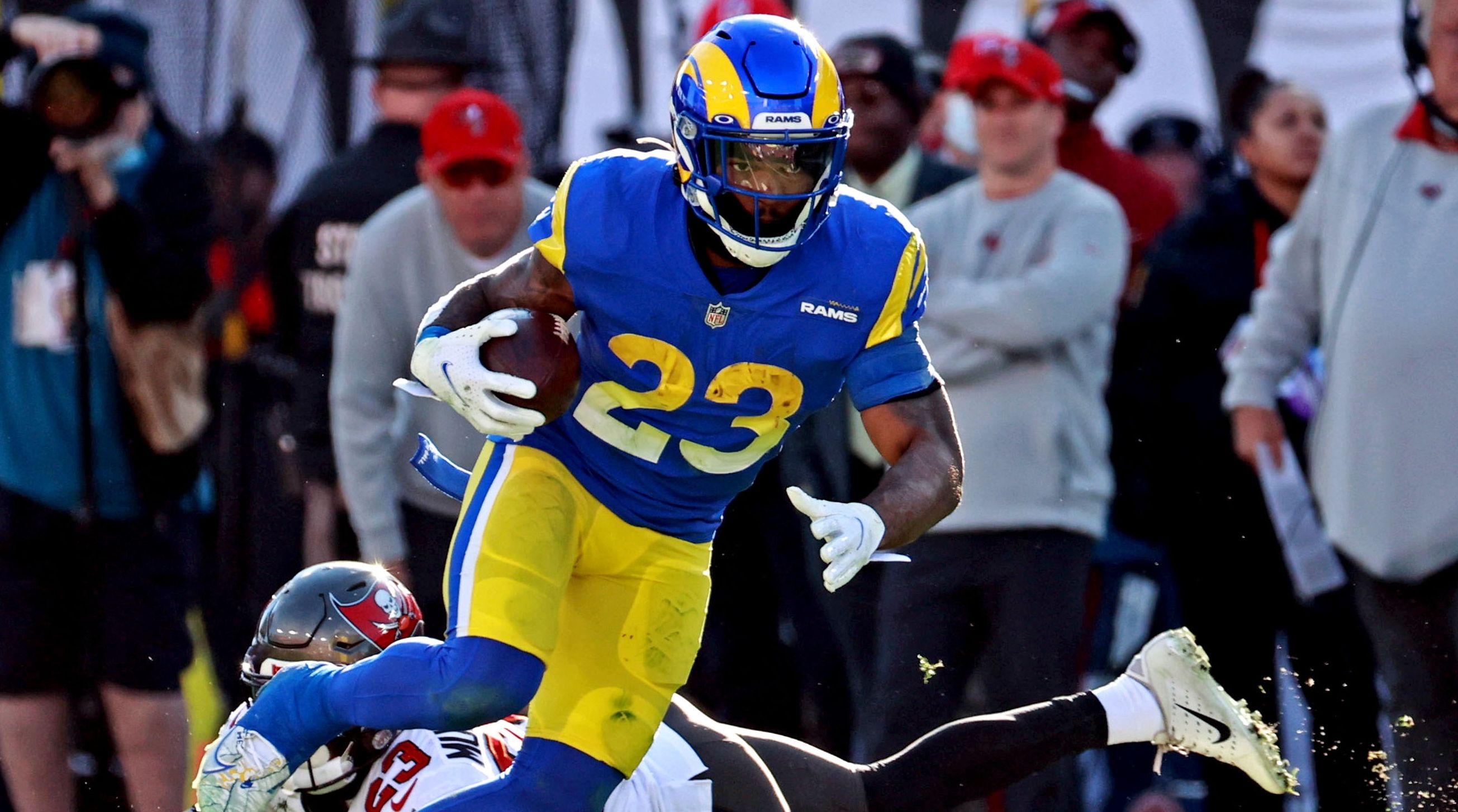 Rams Running Back Cam Akers: 'I'm Back With the Team, So I'm Happy' - Vimarsana News