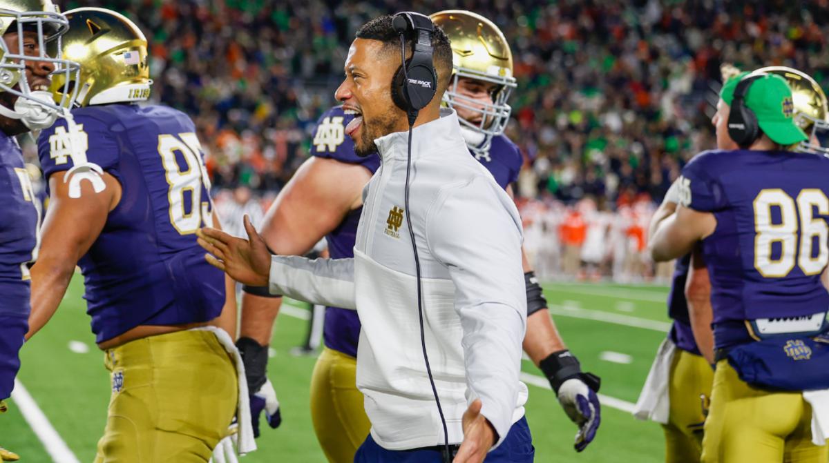 Notre Dame Moves Up To No. 15 In The Latest College Football Playoff Rankings