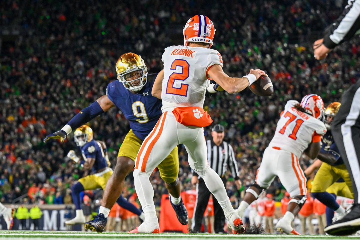 Clemson quarterback Cade Klubnik throws against Notre Dame