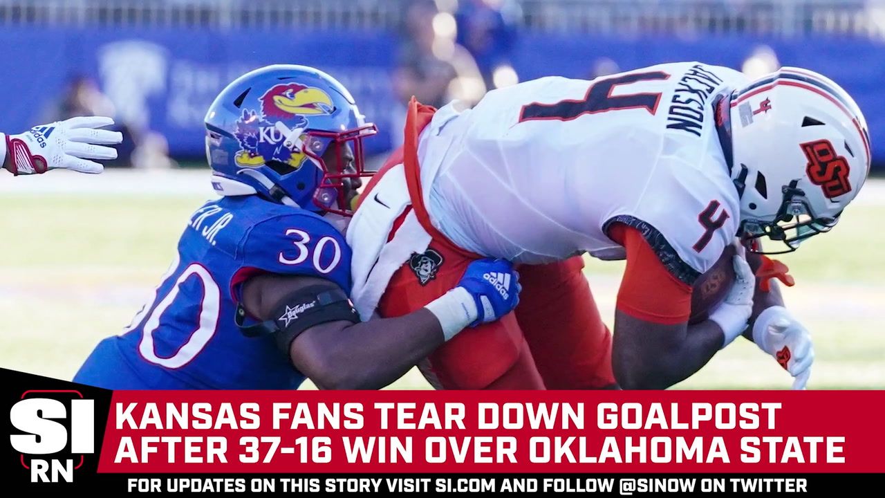 Kansas Fans Toss Goalposts in Lake Sports Illustrated All Hogs News