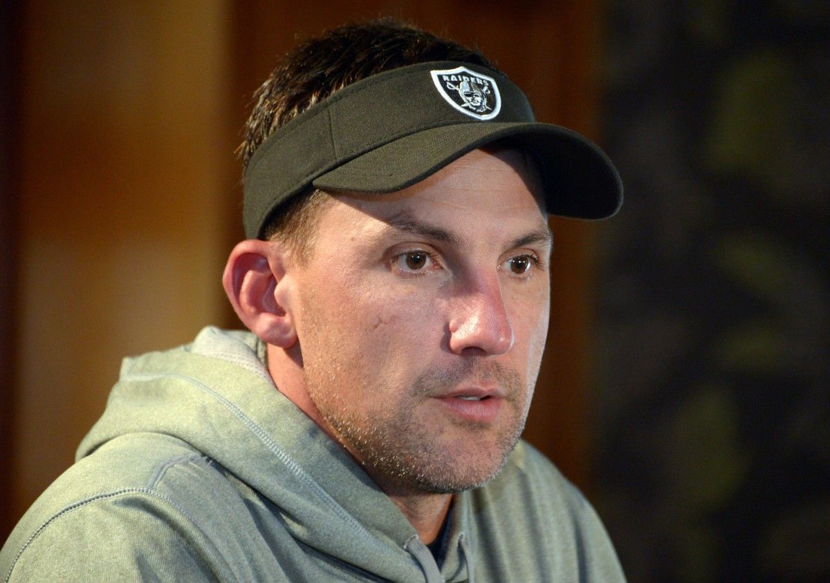 Dennis Allen with Oakland Raiders