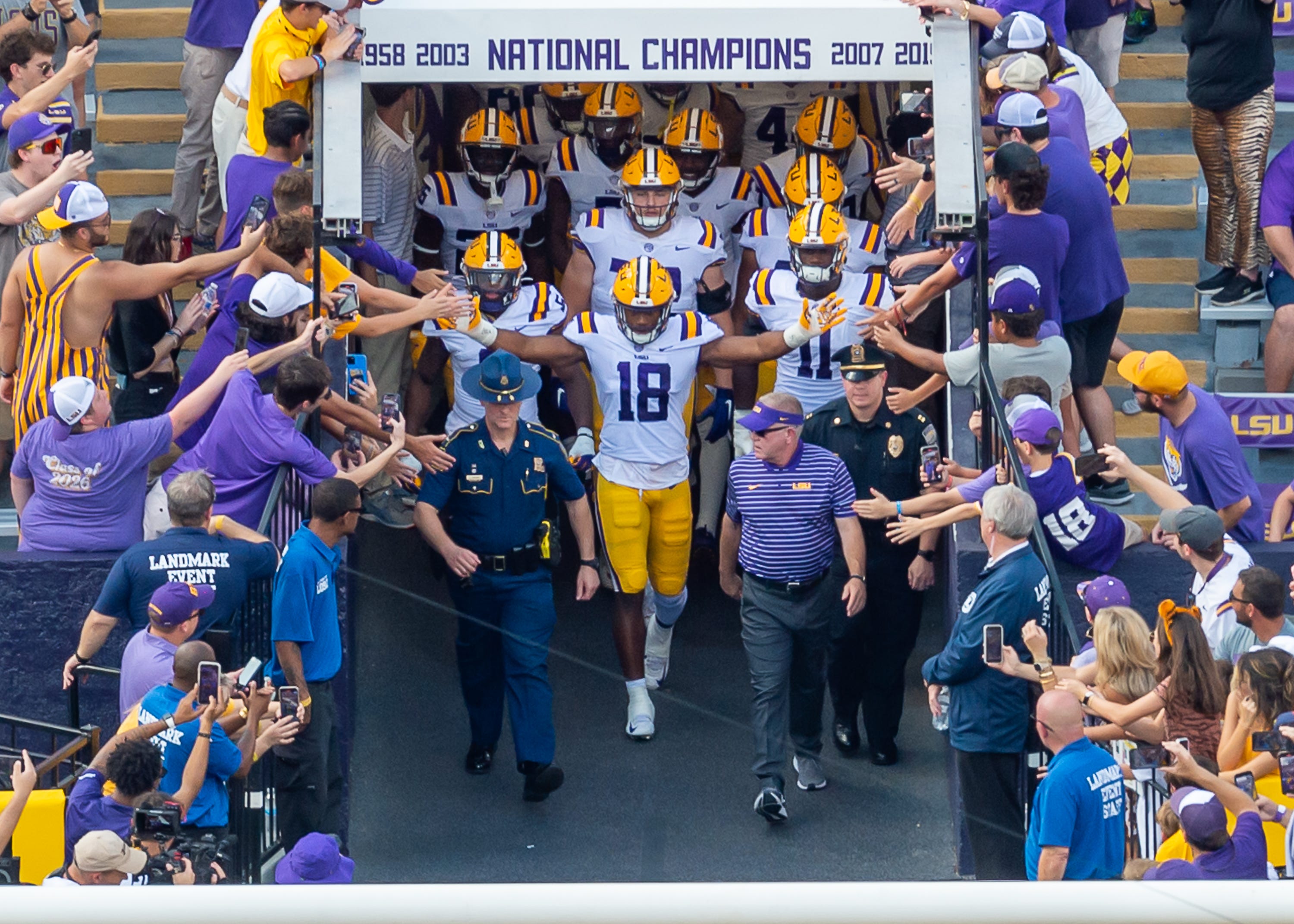 Transfer Portal Tracker Pair of LSU Players Enter Portal, Offer Dished