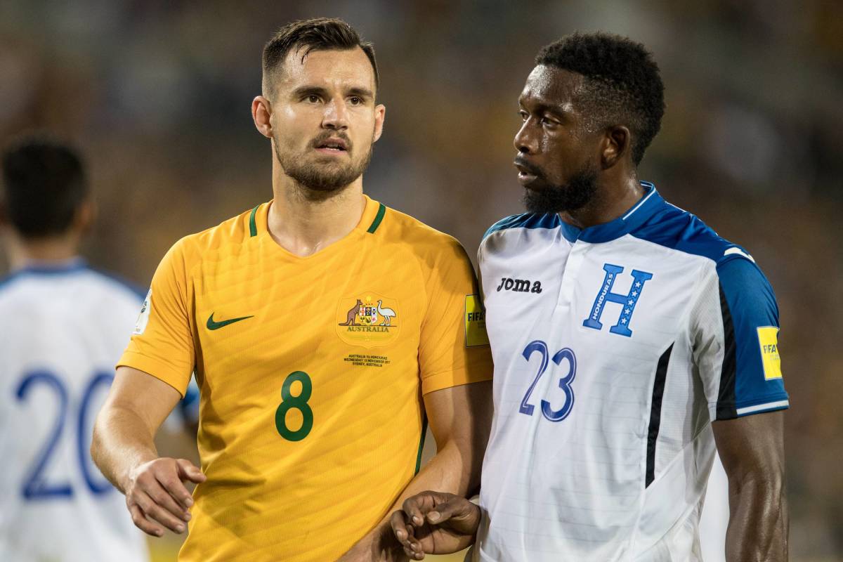 Bailey Wright in action for the Socceroos against Honduras.