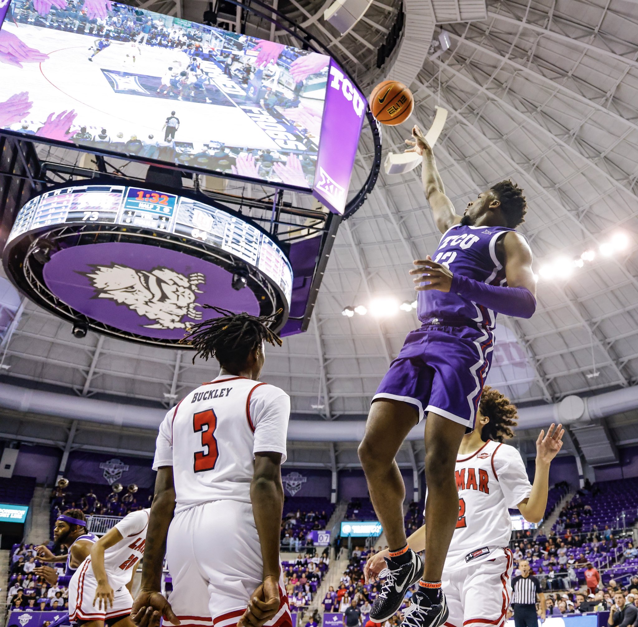 TCU Men's Basketball Mike Miles Scores 26 in 7766 Win Over Lamar