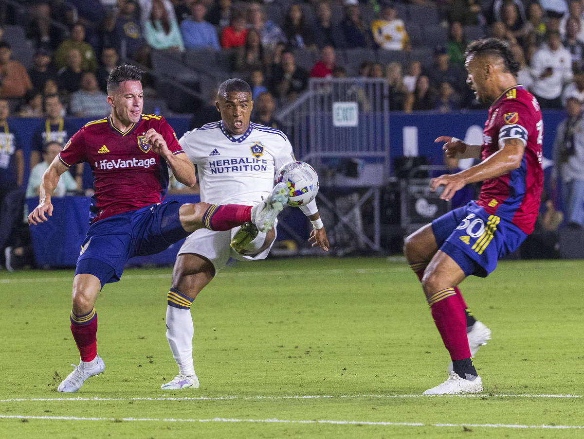 Oviedo clearing the danger against LA Galaxy. 