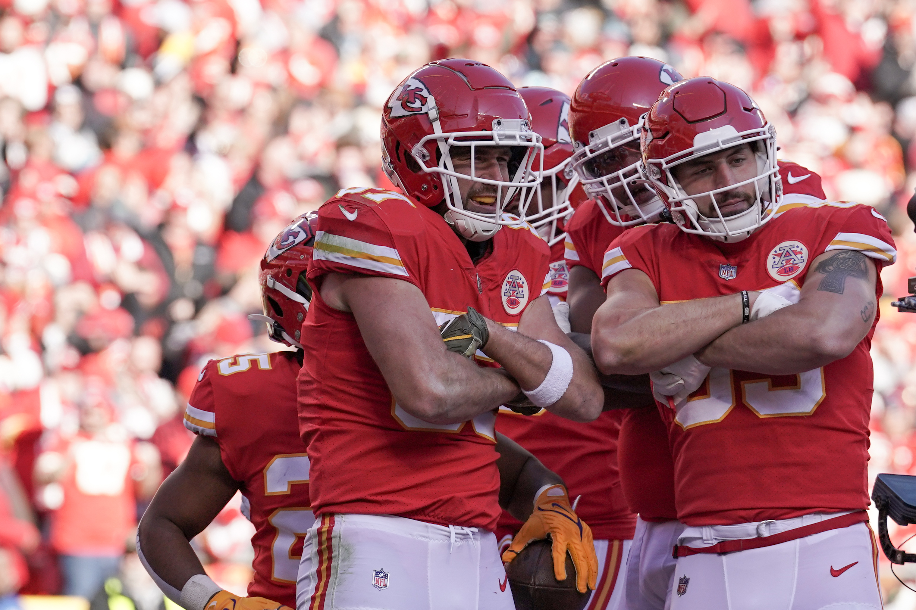 How to Watch KC Chiefs vs. Seattle Seahawks: NFL Week 16 Streaming, Betting Odds, Preview