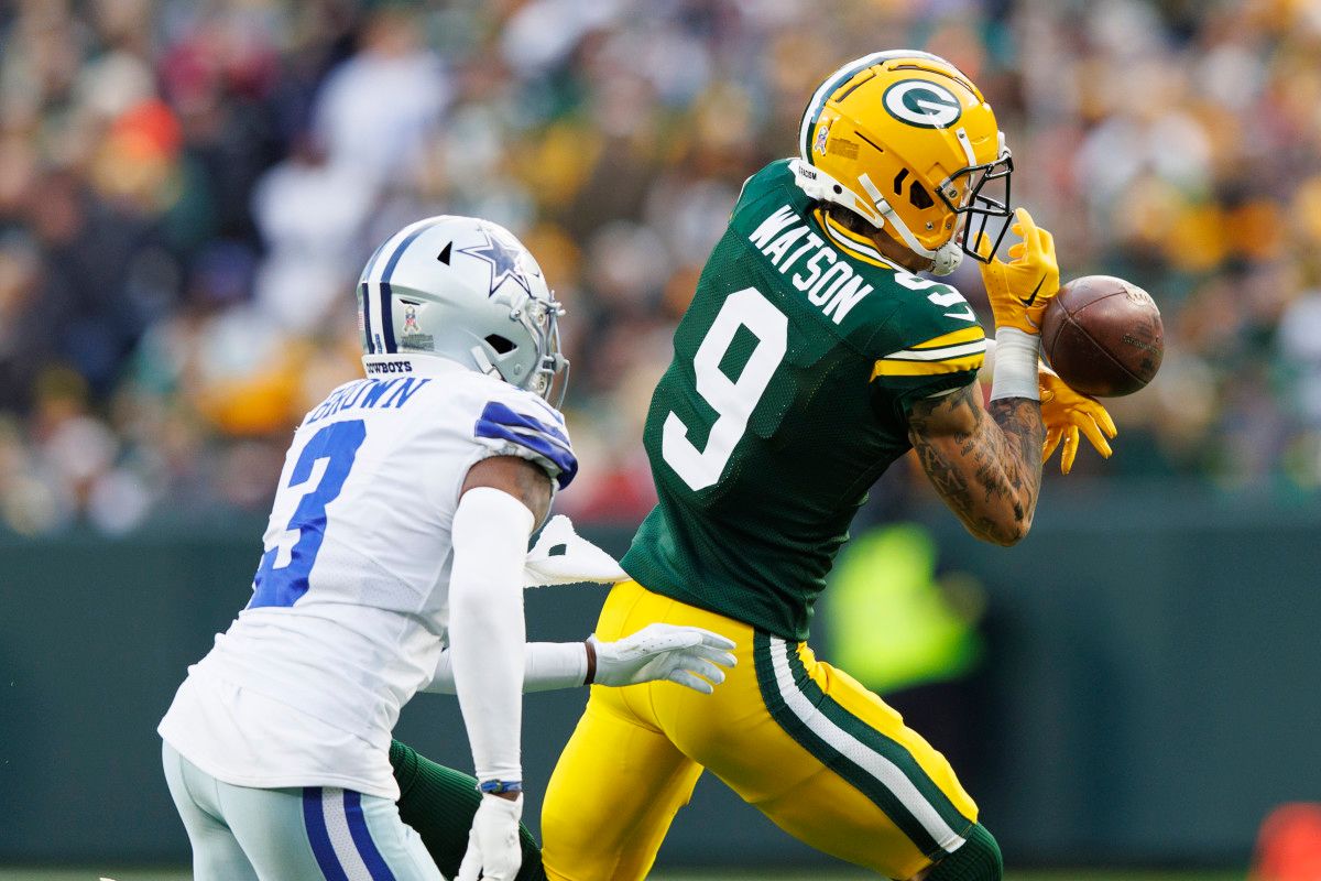 Christian Watson drops a pass. (USA Today Sports Images)
