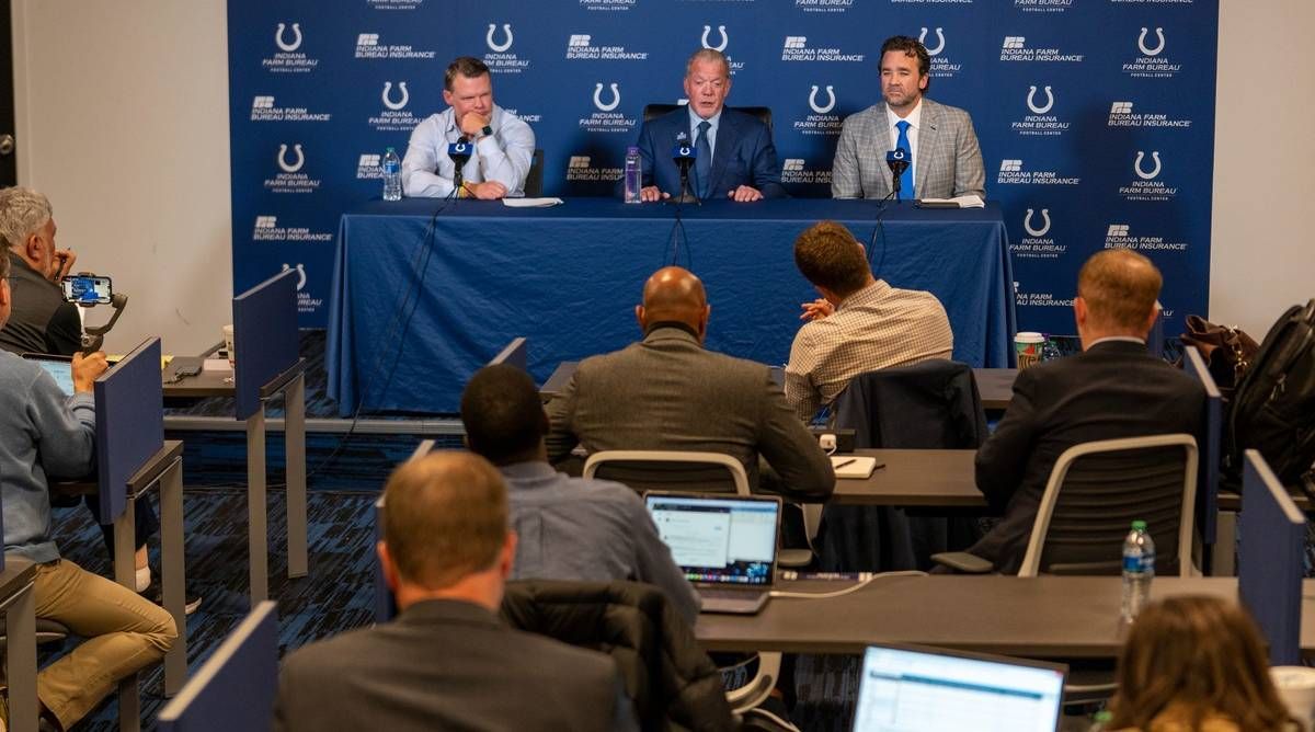 Colts Owner Jim Irsay Defied Advisers to Hire Jeff Saturday as Interim Coach, per Report - Vimarsana News