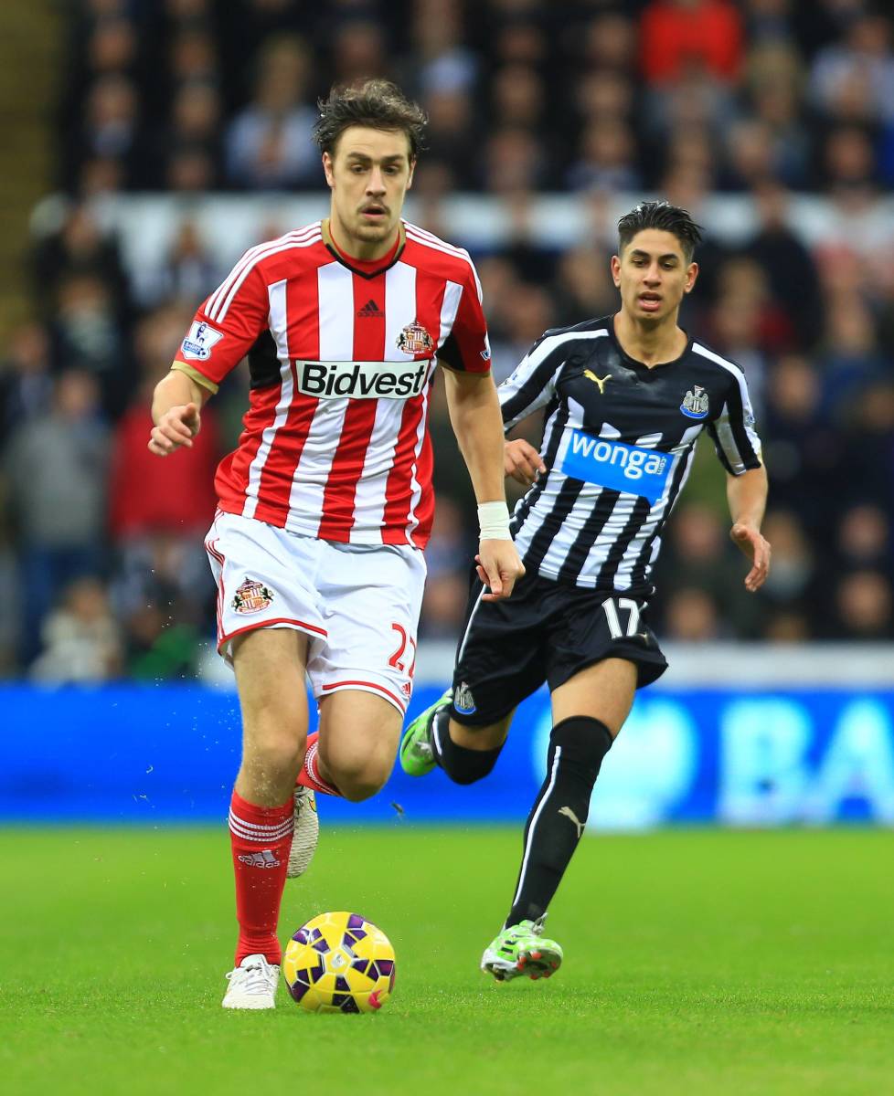 The Uruguayan driving the ball forward in the Tyne-Wear derby.