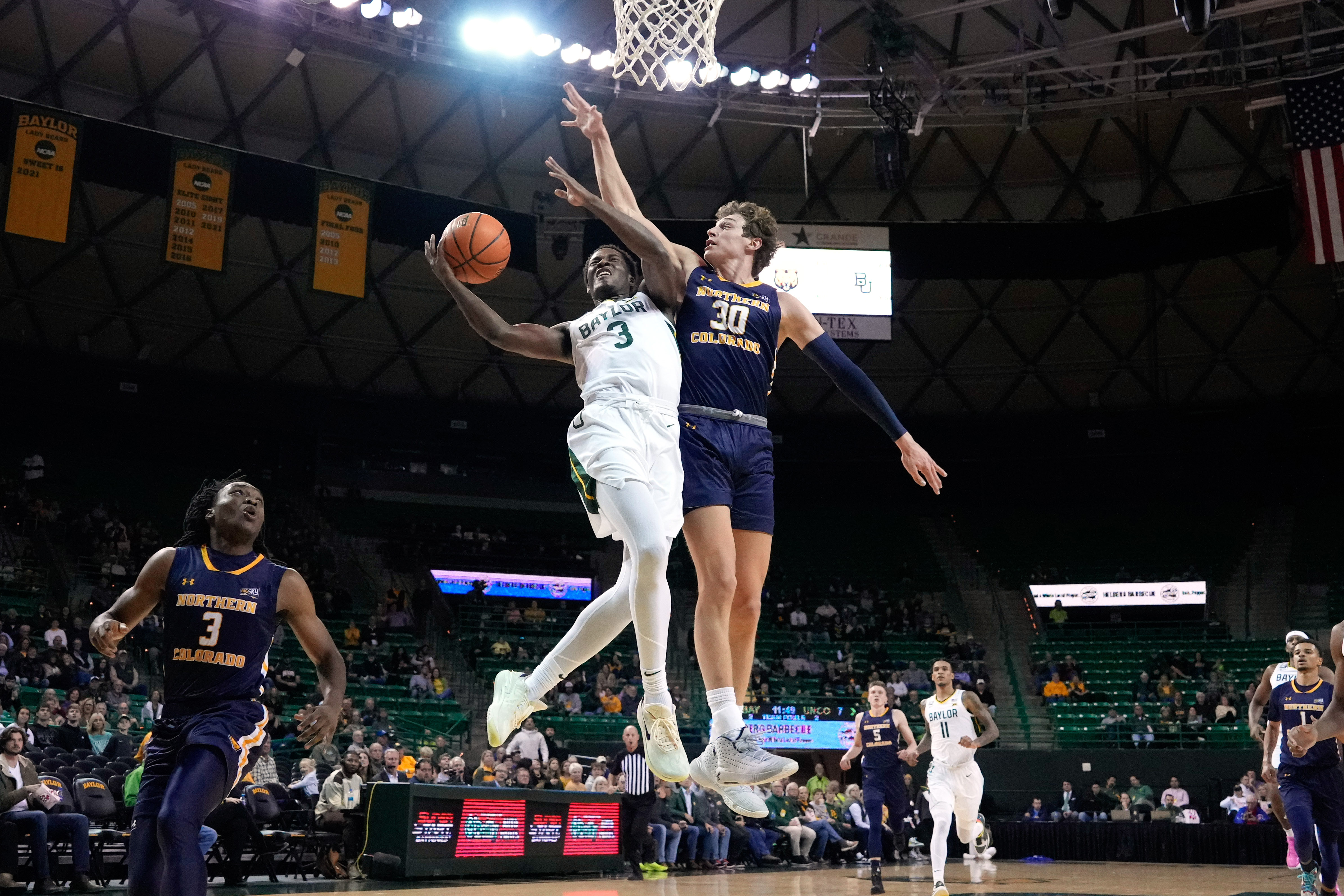 Baylor Men Move Up to No. 6 in Latest AP Poll