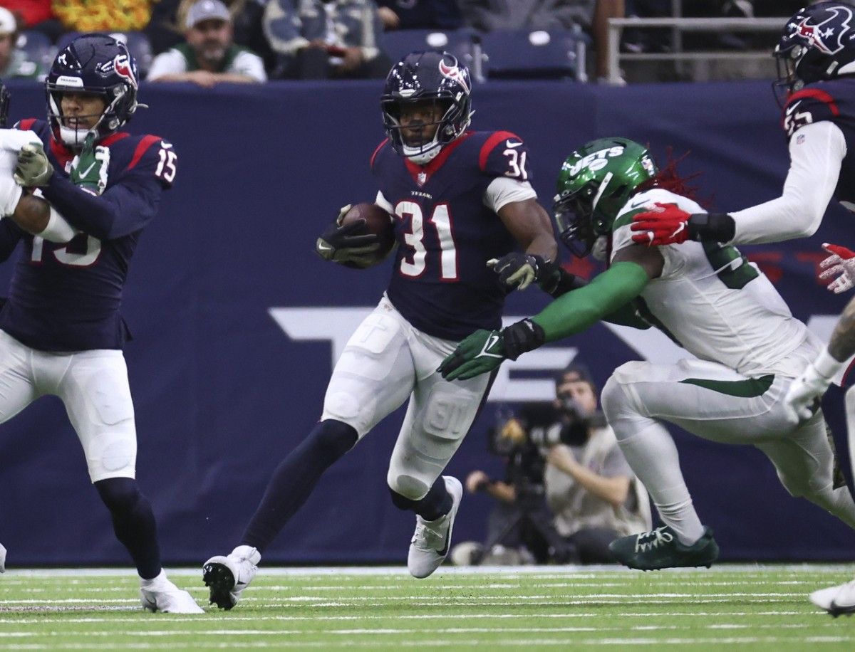 Saints Sign a Veteran RB to Their Practice Squad - Sports Illustrated New  Orleans Saints News, Analysis and More