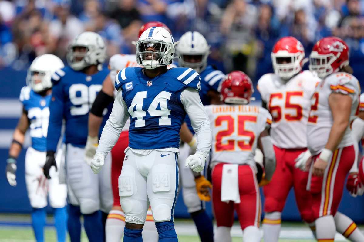 Indianapolis Colts linebacker Zaire Franklin (44) gets pumped up on the field Sunday, Sept. 25, 2022, during a game against the Kansas City Chiefs at Lucas Oil Stadium in Indianapolis.