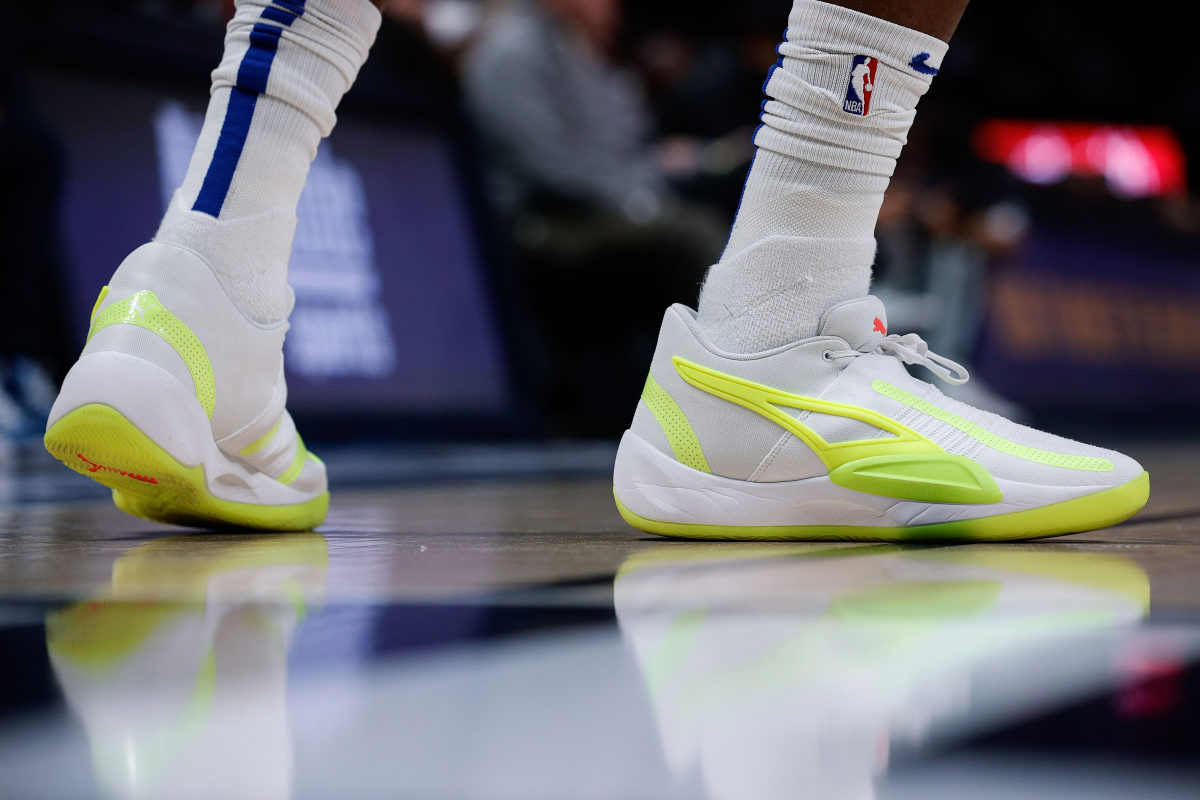 duke basketball nike shoe