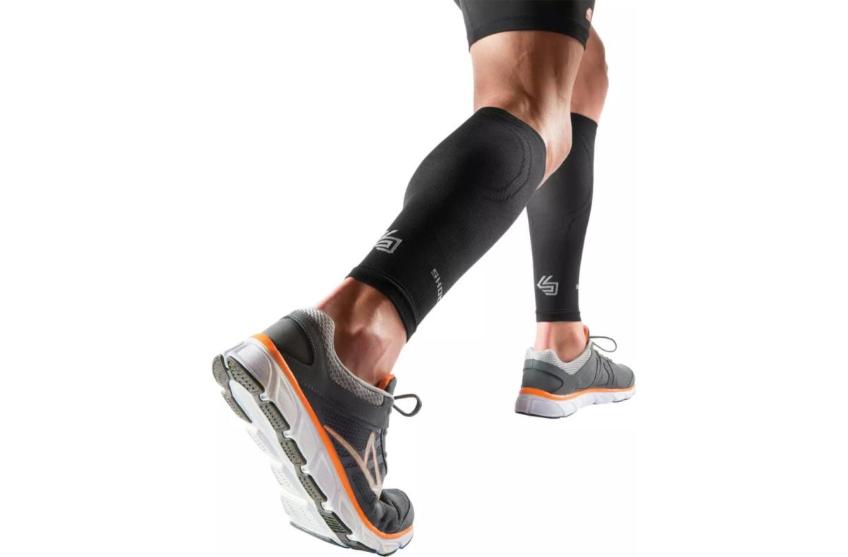 Shock Doctor Elite SVR Recovery Compression Calf Sleeves_Source Dick_s Sporting Goods