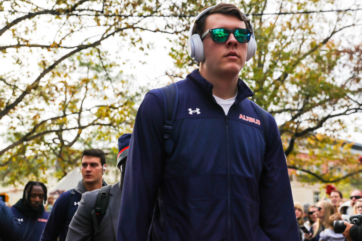 Auburn football Tiger Walk photos vs Western Kentucky Sports
