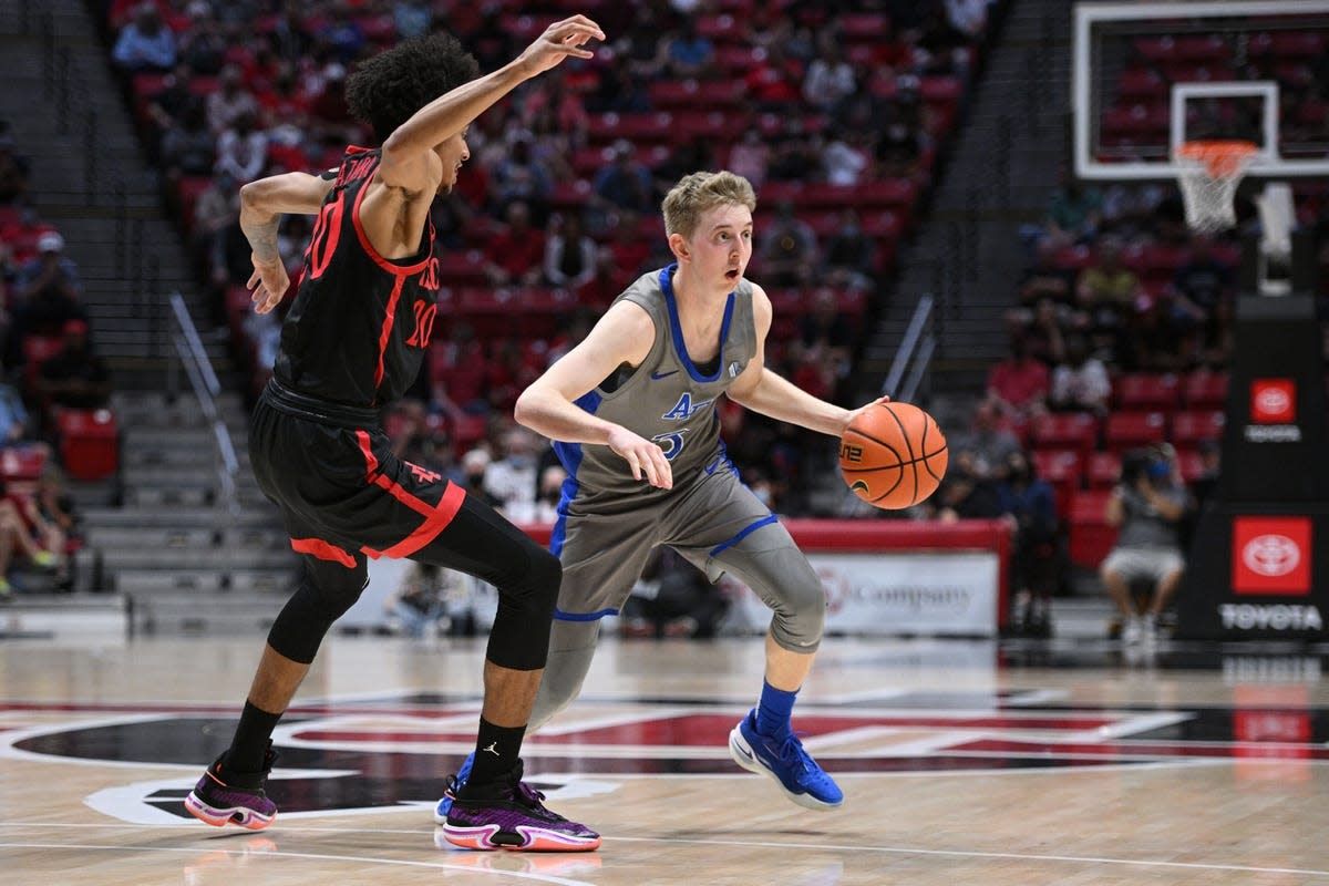 Air Force vs. South Carolina Upstate: Live Stream, TV Channel, Start Time |  11/21/2022 - How to Watch and Stream Major League & College Sports - Sports  Illustrated.