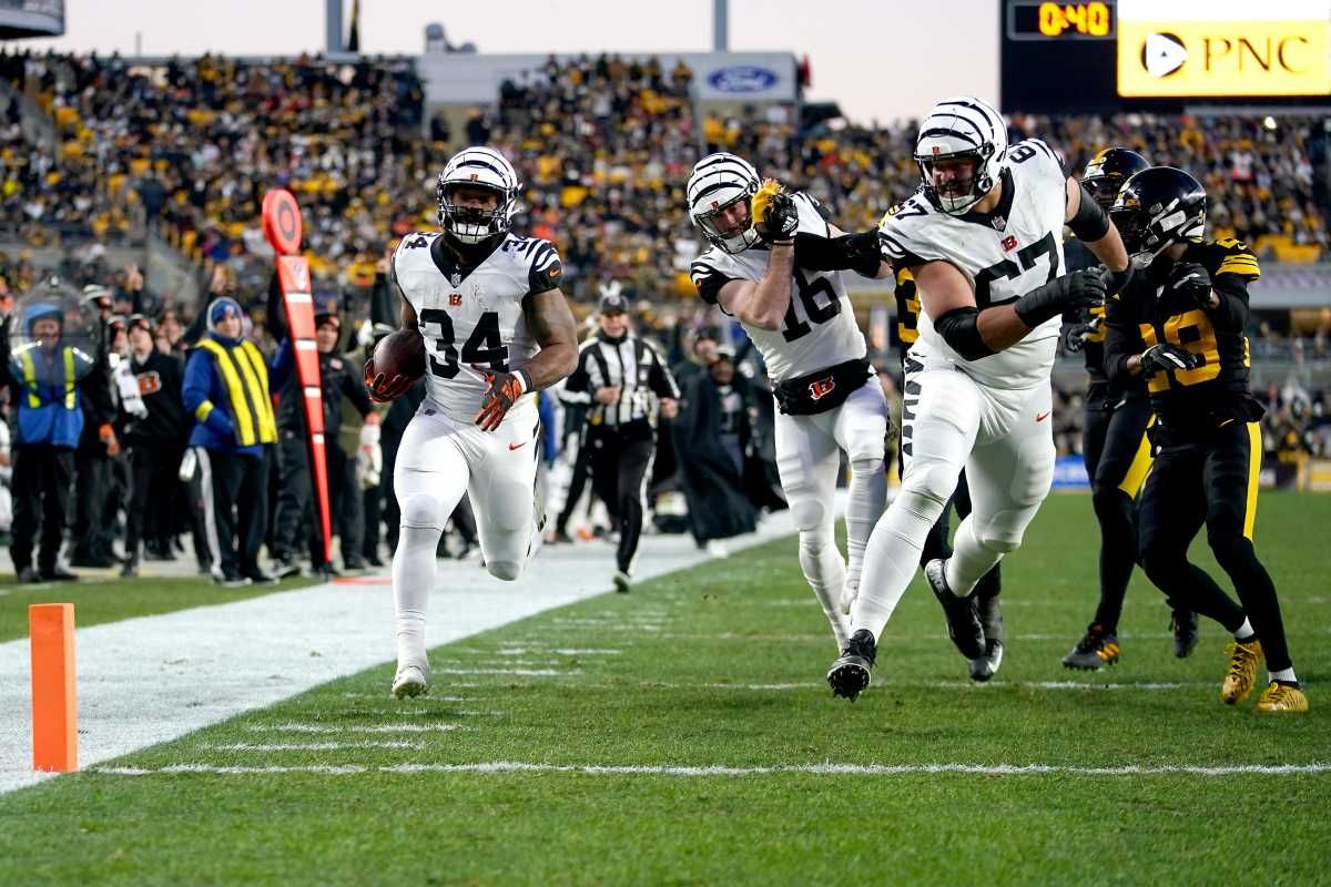 FB - Samaje Perine