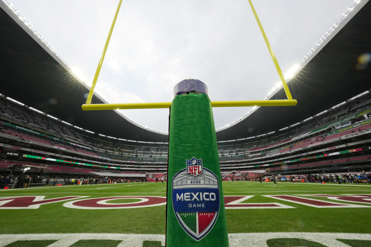Thanks to their proximity to Mexico, the Arizona Cardinals are a popular pick among fans south of the border. 