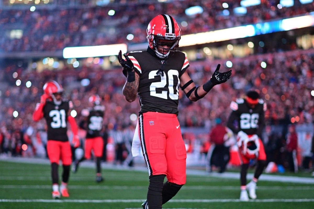 Moving Greg Newsome Into the Slot the Right Move for Cleveland Browns - Sports Illustrated Cleveland Browns News, Analysis and More - Vimarsana News