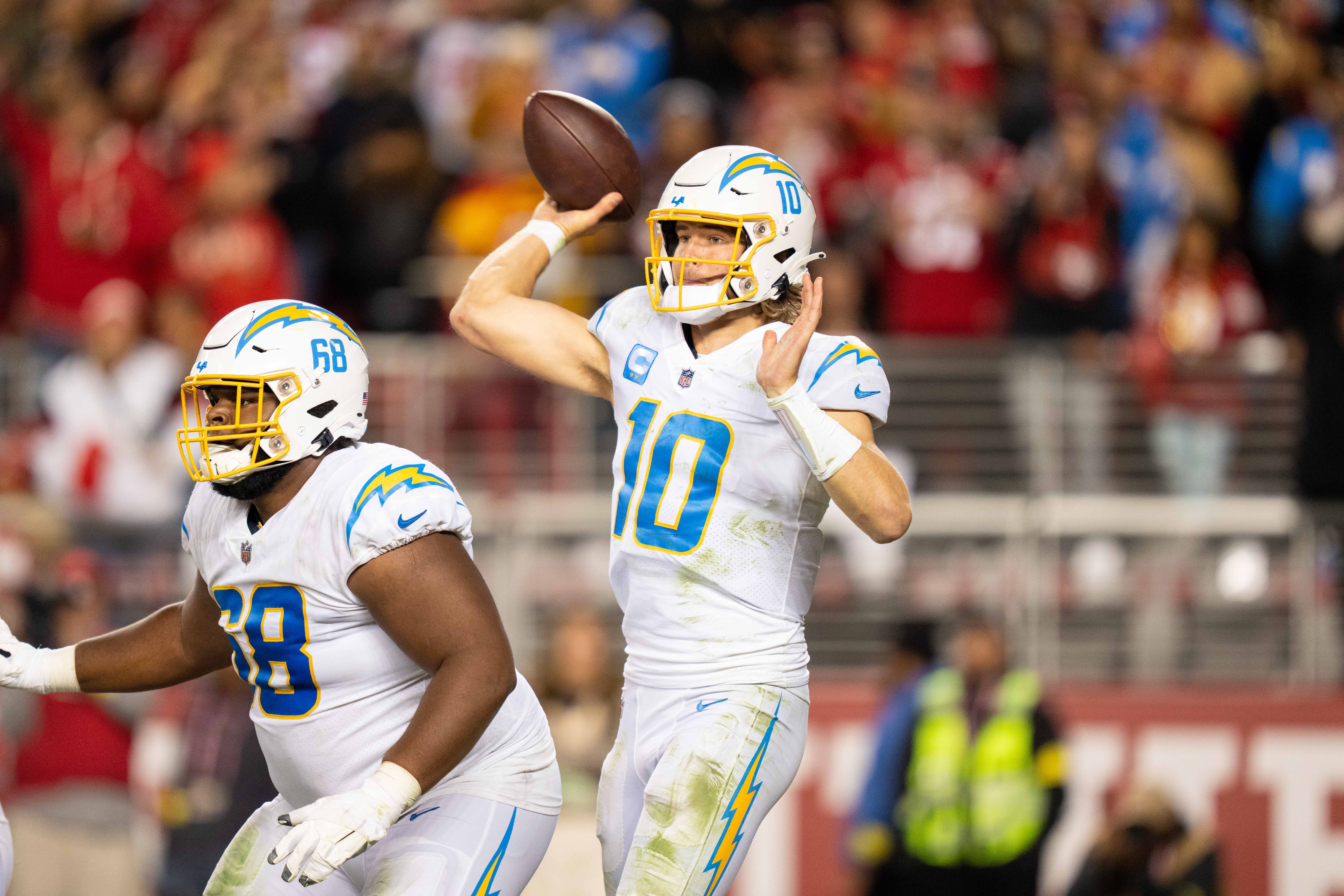 Los Angeles Chargers at Arizona Cardinals Betting Odds: Week 12 Point Spread, Moneyline, Over/Under - Sports Illustrated Los Angeles Chargers News, Analysis and More - Vimarsana News