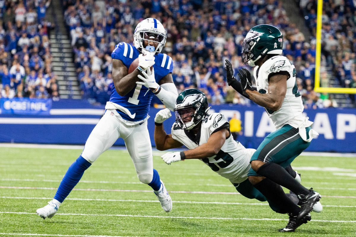 Nov 20, 2022; Indianapolis, Indiana, USA; Indianapolis Colts wide receiver Parris Campbell (1) catches the ball while Philadelphia Eagles cornerback Josiah Scott (33) defends in the second half at Lucas Oil Stadium. Mandatory Credit: Trevor Ruszkowski-USA TODAY Sports