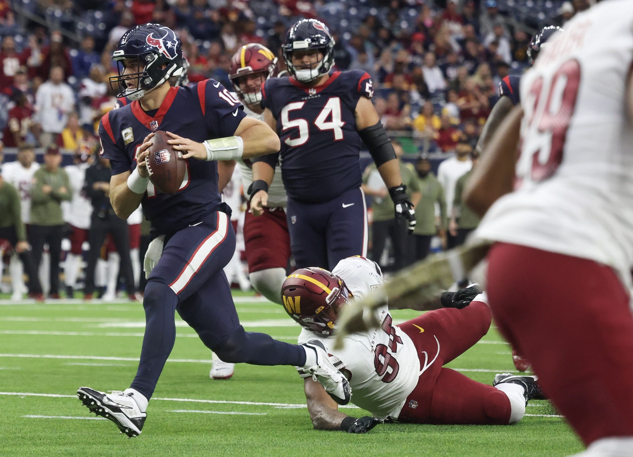 Dolphins to Face a Replacement QB ... and Other QB Issues - Vimarsana News
